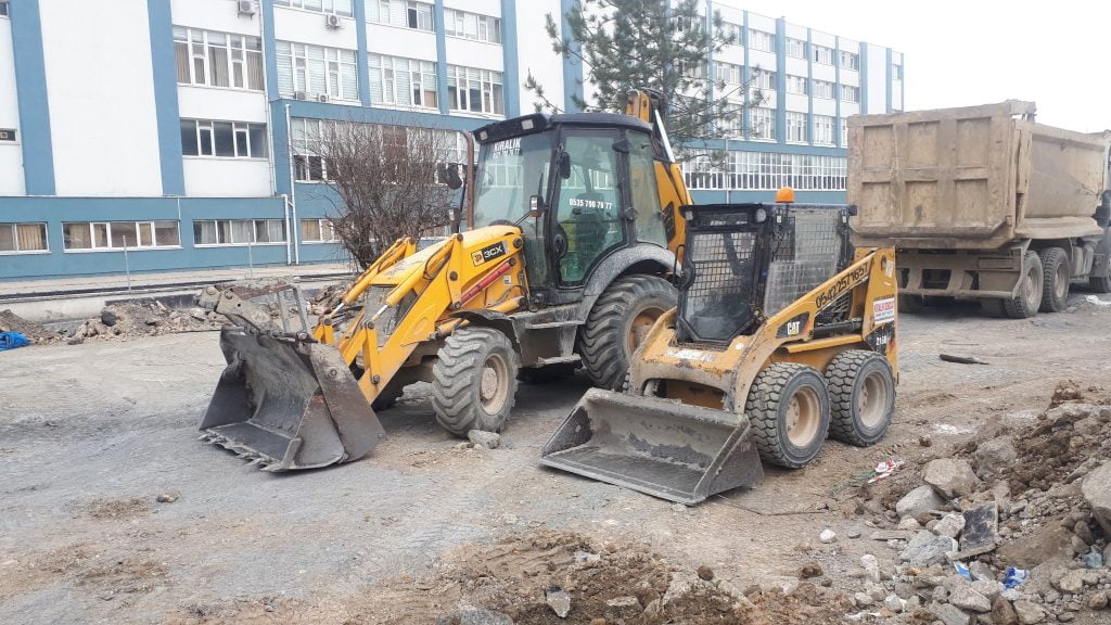 Foto Galeri 7 Kiralık kepçe